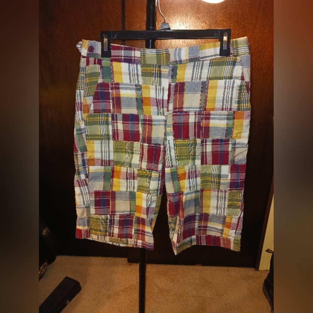 Quilted plaid shorts